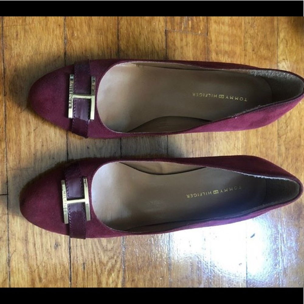SALE‼️TOMMY HILFIGER BURGUNDY HEELS
